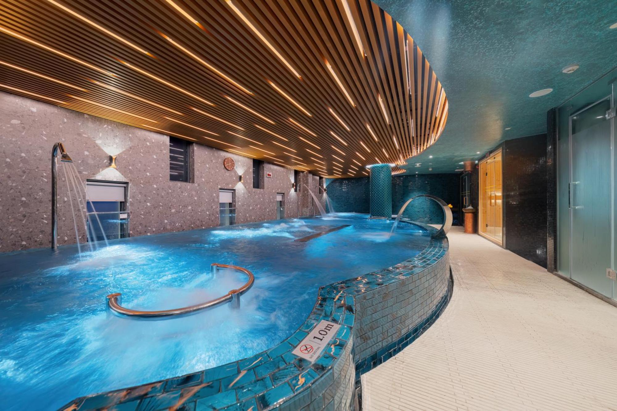Radisson Blu Ha Long Bay Otel Dış mekan fotoğraf