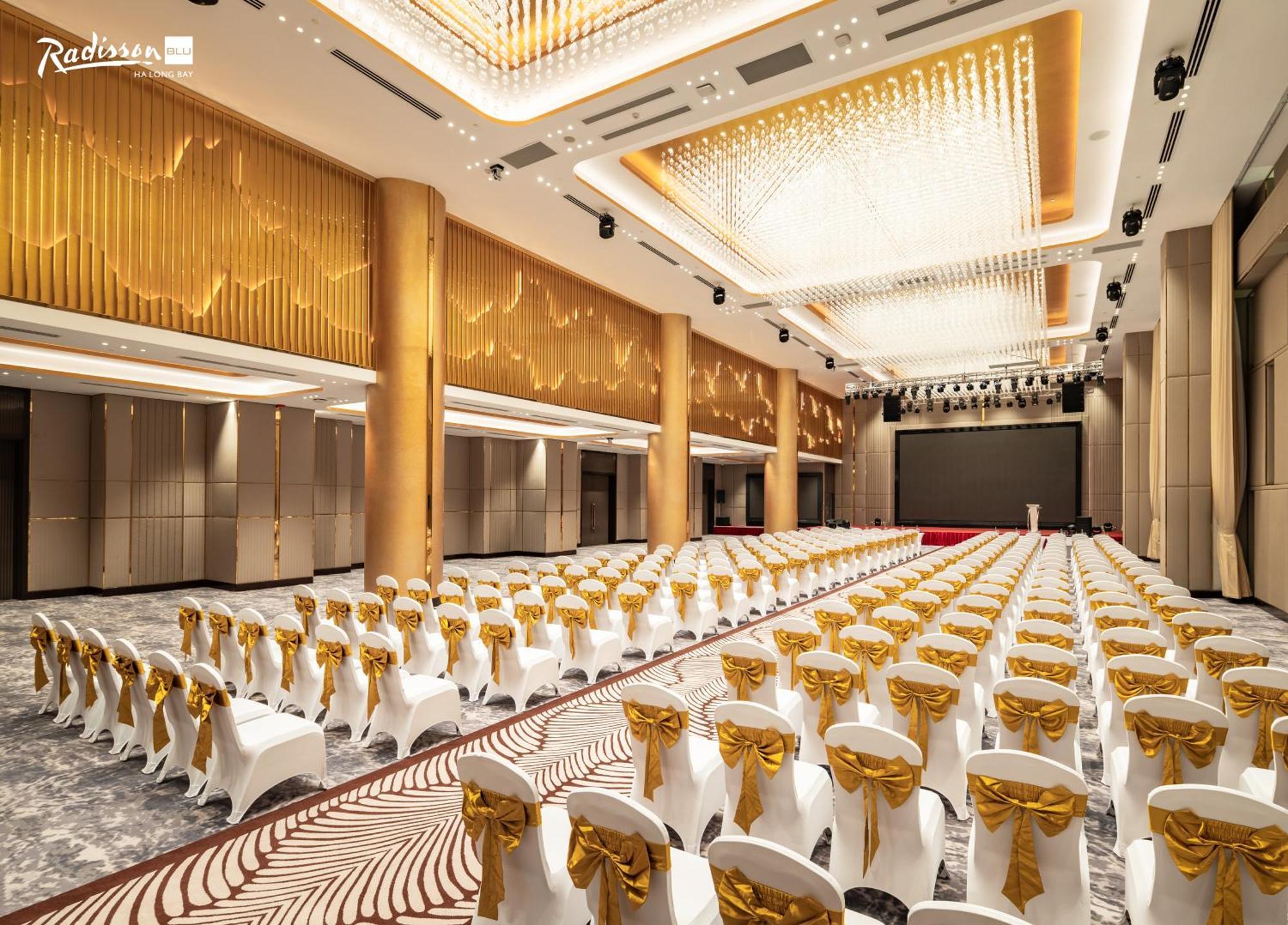 Radisson Blu Ha Long Bay Otel Dış mekan fotoğraf
