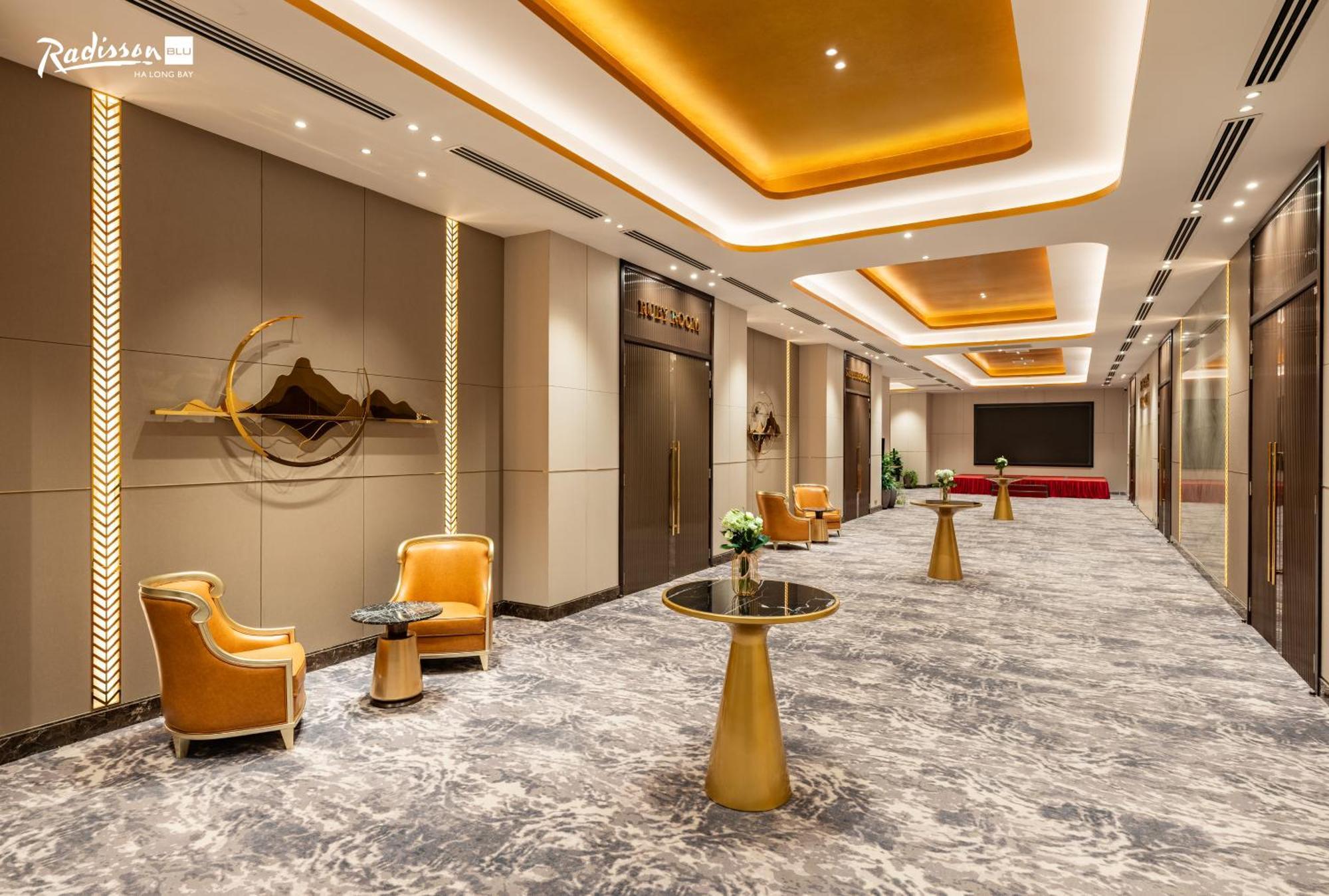 Radisson Blu Ha Long Bay Otel Dış mekan fotoğraf