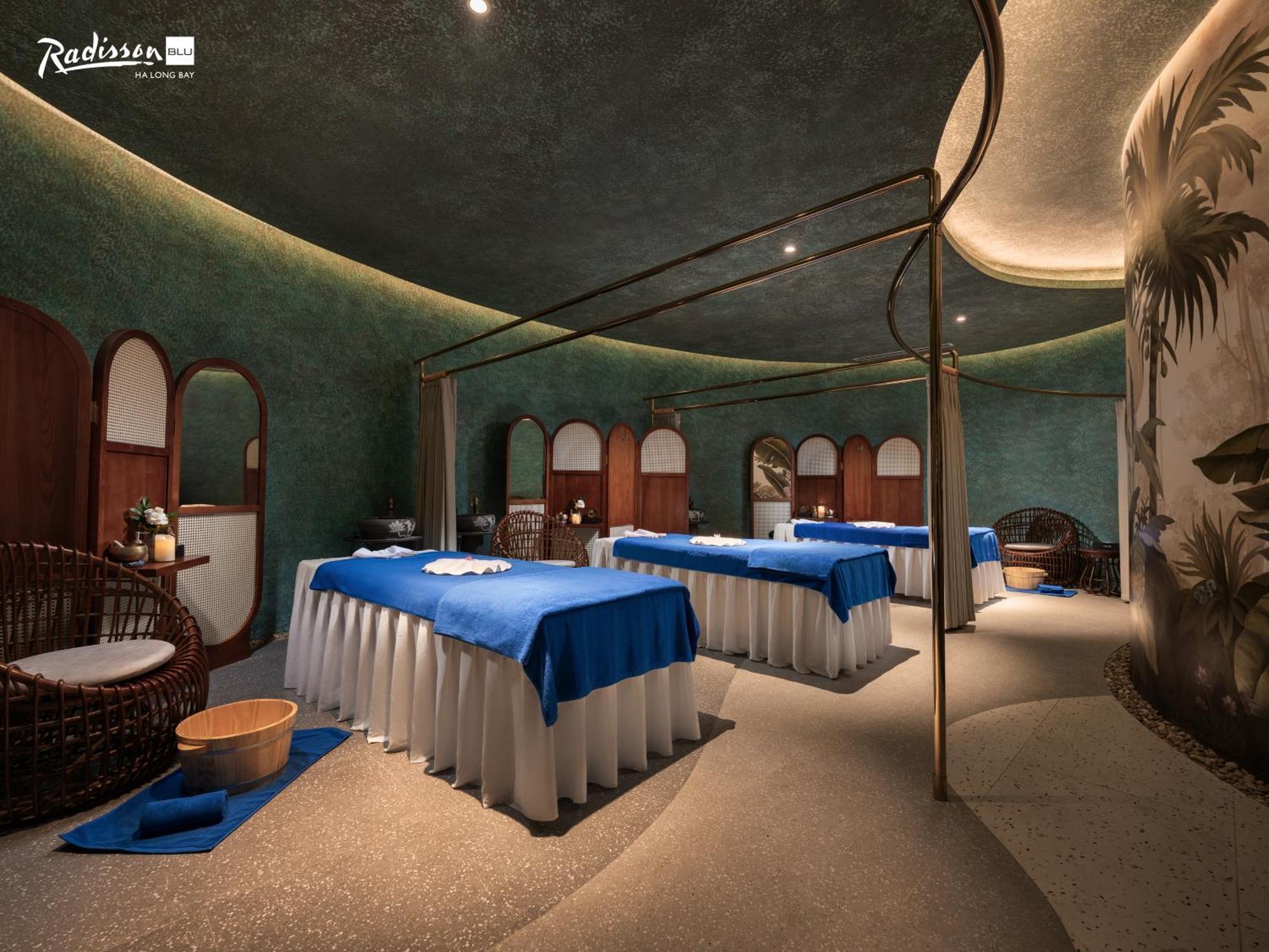 Radisson Blu Ha Long Bay Otel Dış mekan fotoğraf
