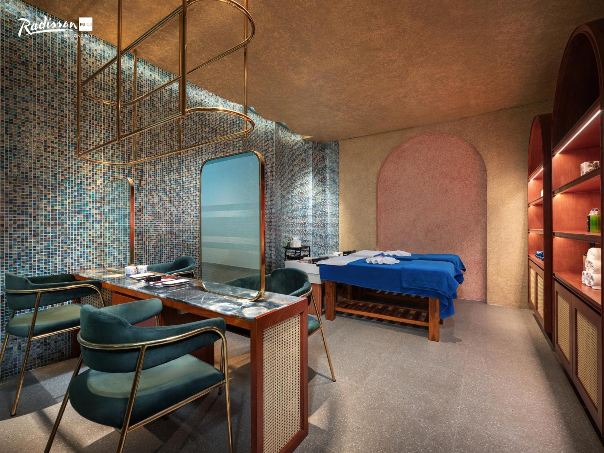 Radisson Blu Ha Long Bay Otel Dış mekan fotoğraf