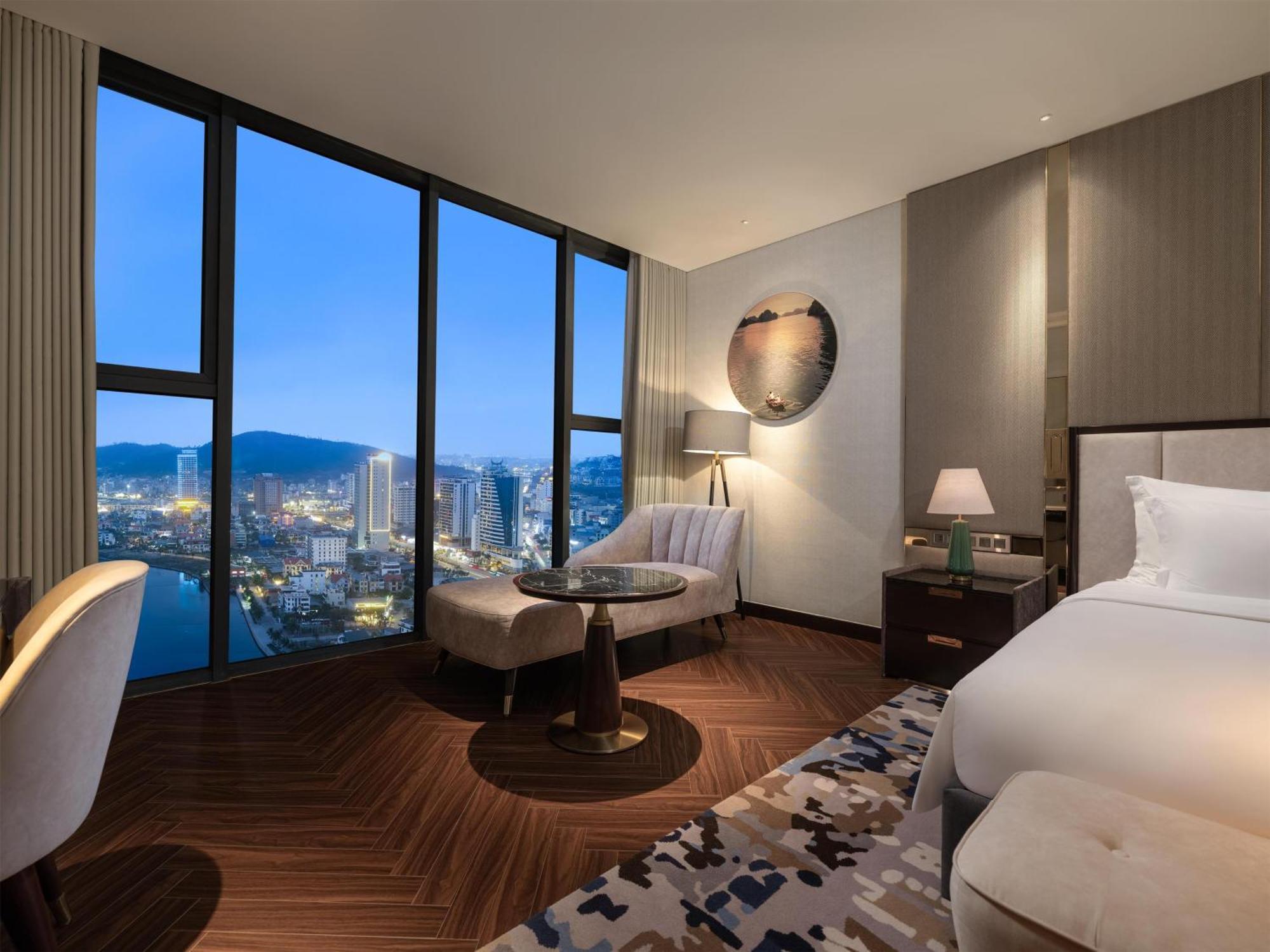 Radisson Blu Ha Long Bay Otel Dış mekan fotoğraf